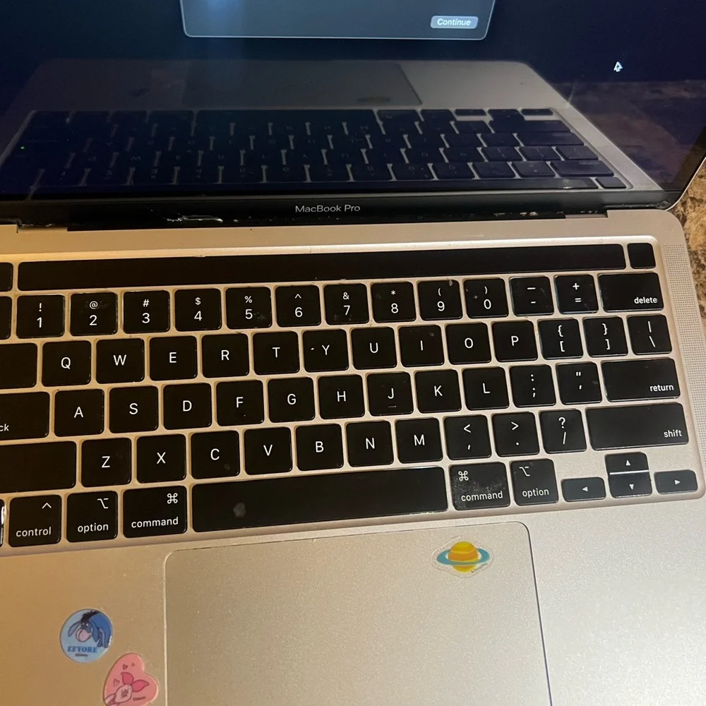 Apple Silver MacBook Pro 13 2020 Sleek Design Thin Profile